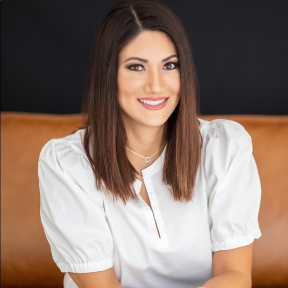 Meet your Posher, Kaylyn - Picture 1 of 1